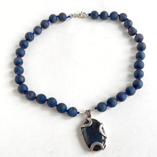 Blue drusy oval chunky blue Labradorite pendant necklace top view sterling lobster clasp
