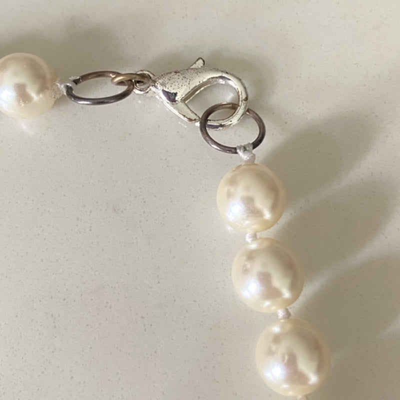 Ivory Glass Pearl Knotted Necklace